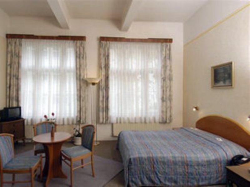 Hostel Junior براغ المظهر الخارجي الصورة