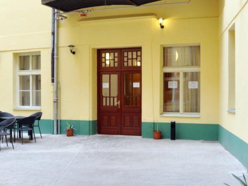 Hostel Junior براغ المظهر الخارجي الصورة